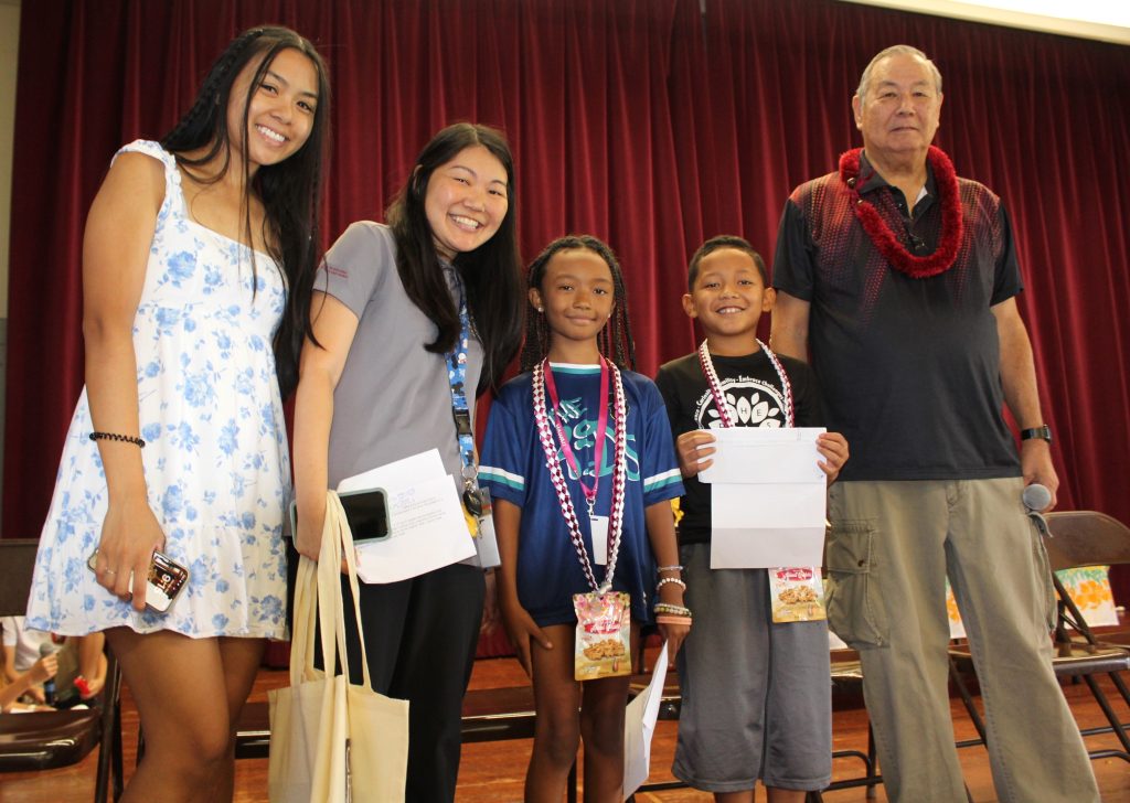 Rotary Club of Pearlridge kick-off Good Citizen Awards presentations at Pearl City and Aiea elementary schools