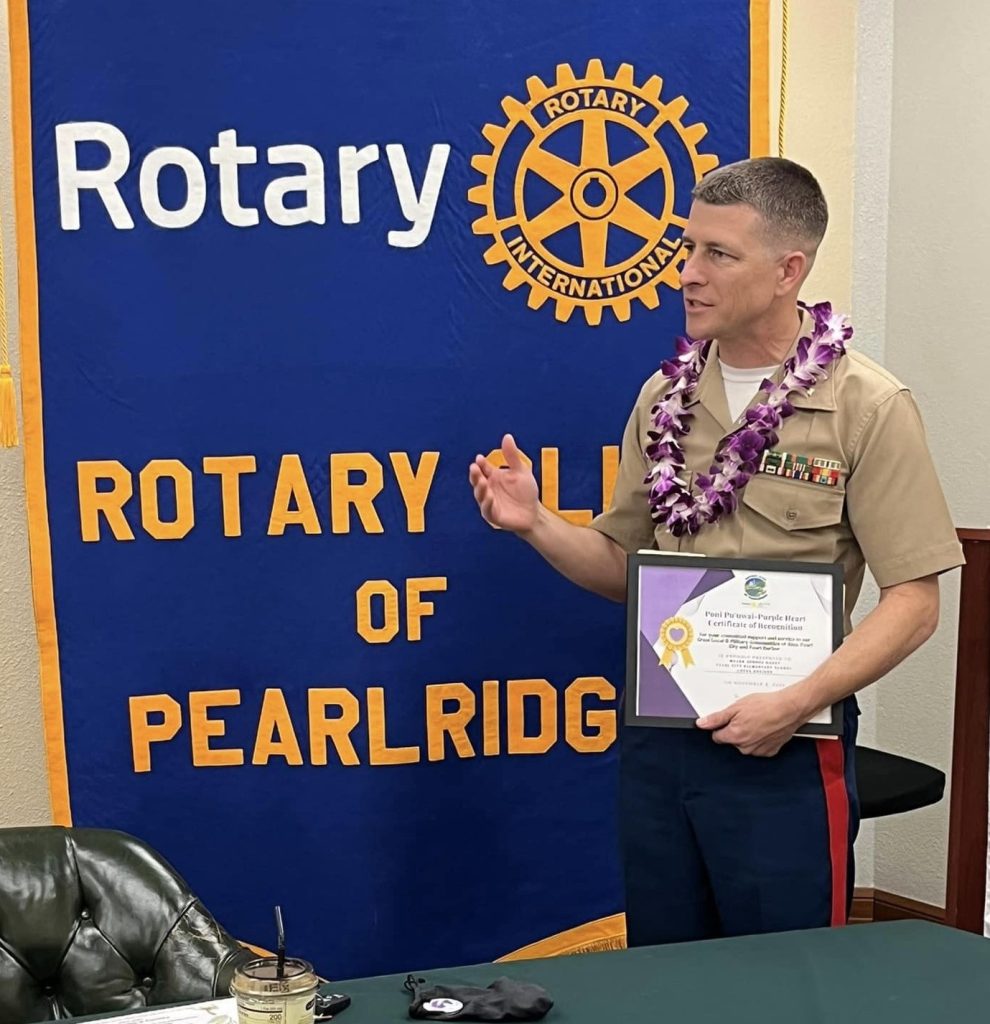 Pearl City Elementary Chess Team Coach, Major Joshua Darby (USMC) honored with Poni Pu'uwai – Purple Heart Certificate Award